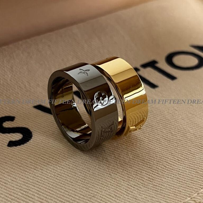 国内即発 LOUIS VUITTON バーグ・LV インスティンクト セット2